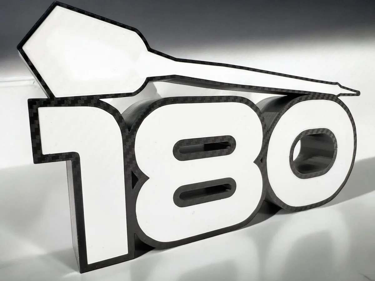 Dekorative Dart 180 mit Dartpfeil in Carbon-Optik - Bild 5