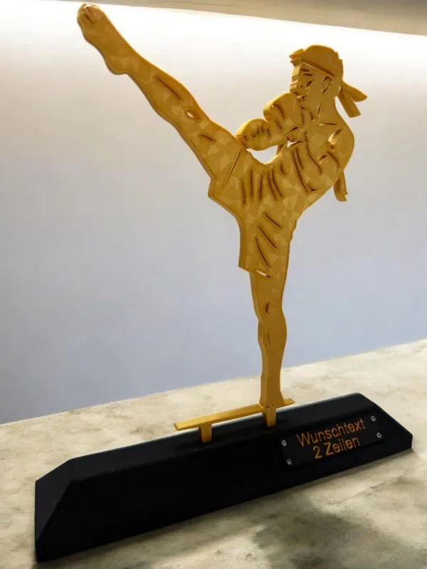 Muay Thai Turnier Pokal individuell graviert - Bild 2